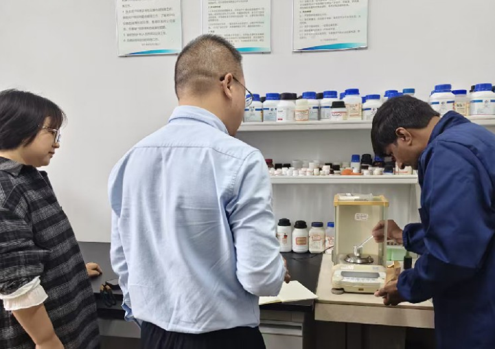 印度客戶來(lái)公司技術(shù)交流